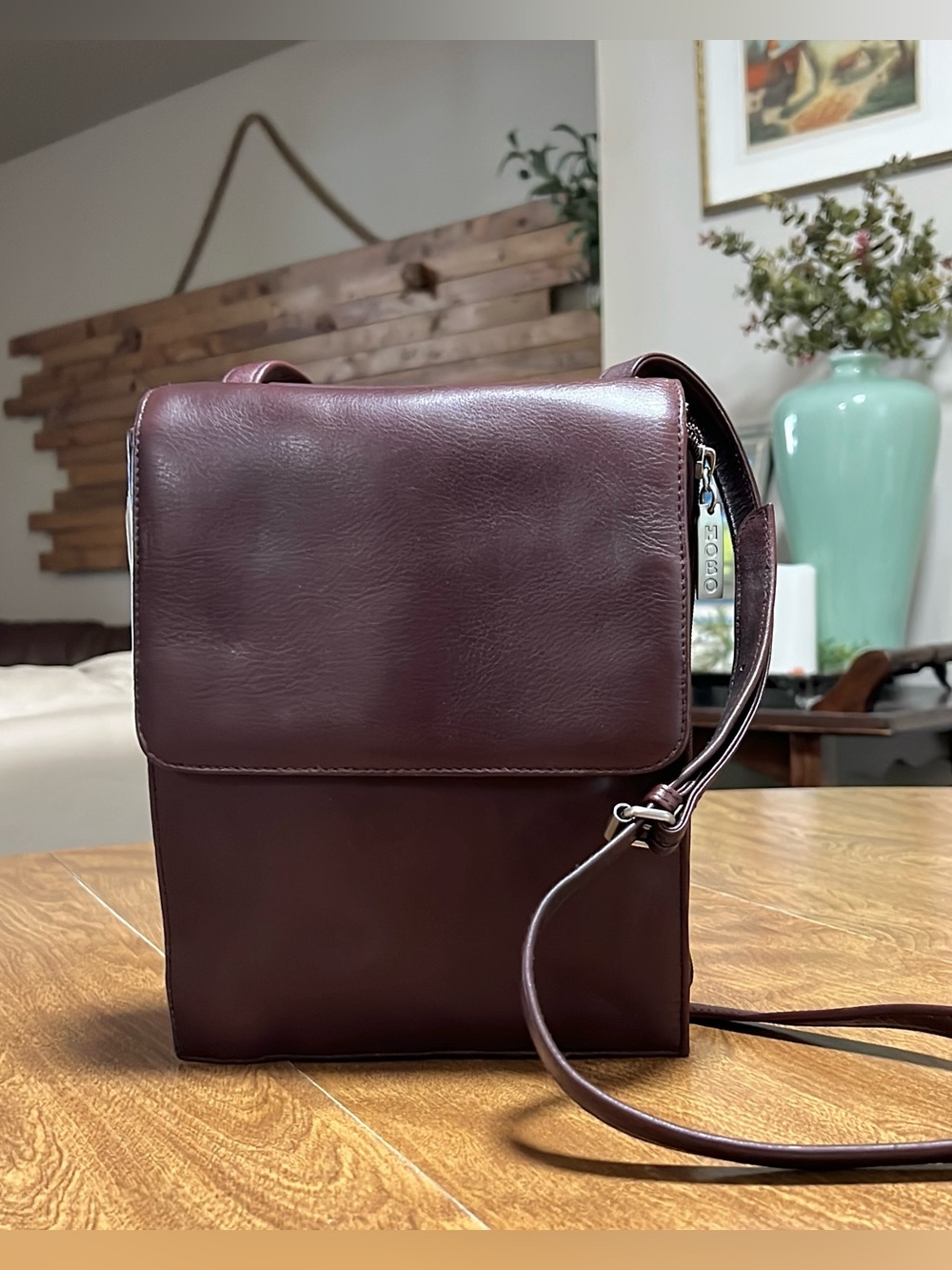 HOBO Vintage Women’s Brown Leather Front Back Flap Closure Crossbody Bag